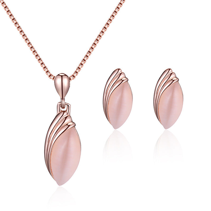 Elegant Pink Gem Necklace Jewelry Set