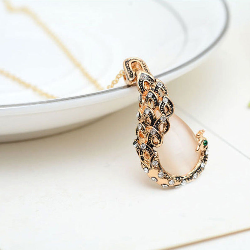 Elegant Pink Gem Necklace Jewelry Set