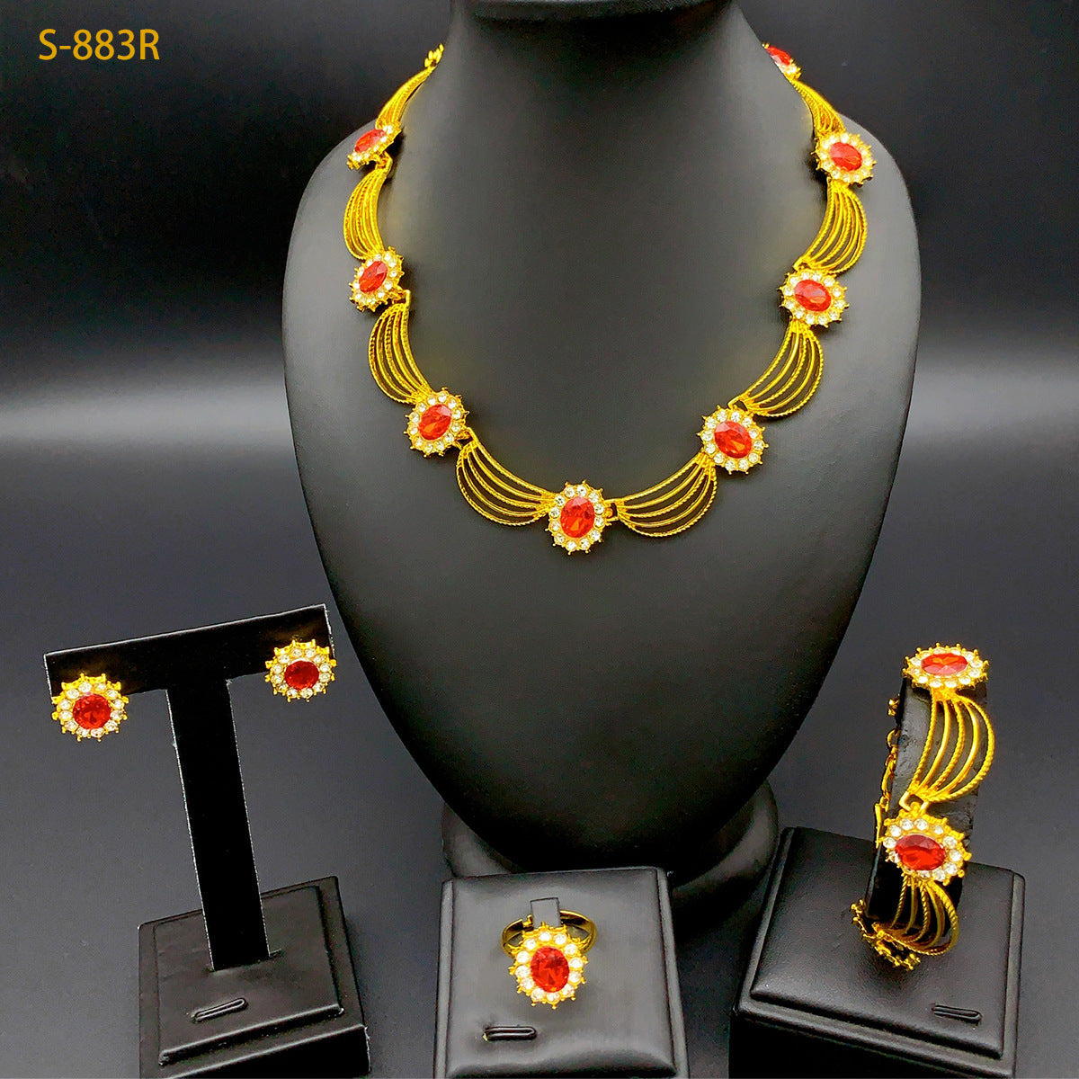 Classic  Elegant Jewelry Set